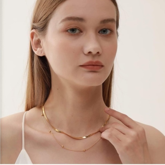 Gold 14k Gold Plated Herringbone Layered Necklace - Picture 3 of 3